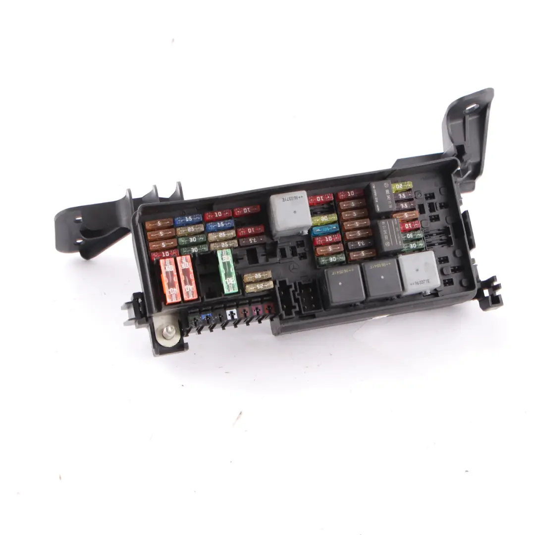 Fuse Box Mercedes ML W164 GL X164 Control Unit Module Relay to with Part number A1645400272 Fuse Box Mercedes ML W164 GL X164 Control Unit Module Relay - SKU A1645400272 - Part number A1645400272