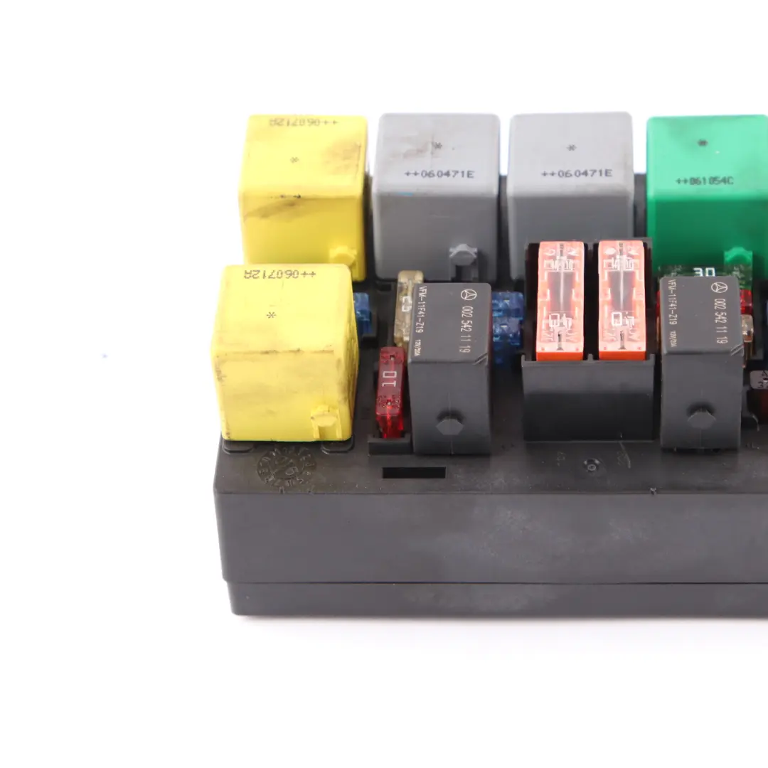 Mercedes W164 Caja Fusibles Módulo Relé Módulo Unidad Frontal - SKU A1645400672 - Número de pieza A1645400672