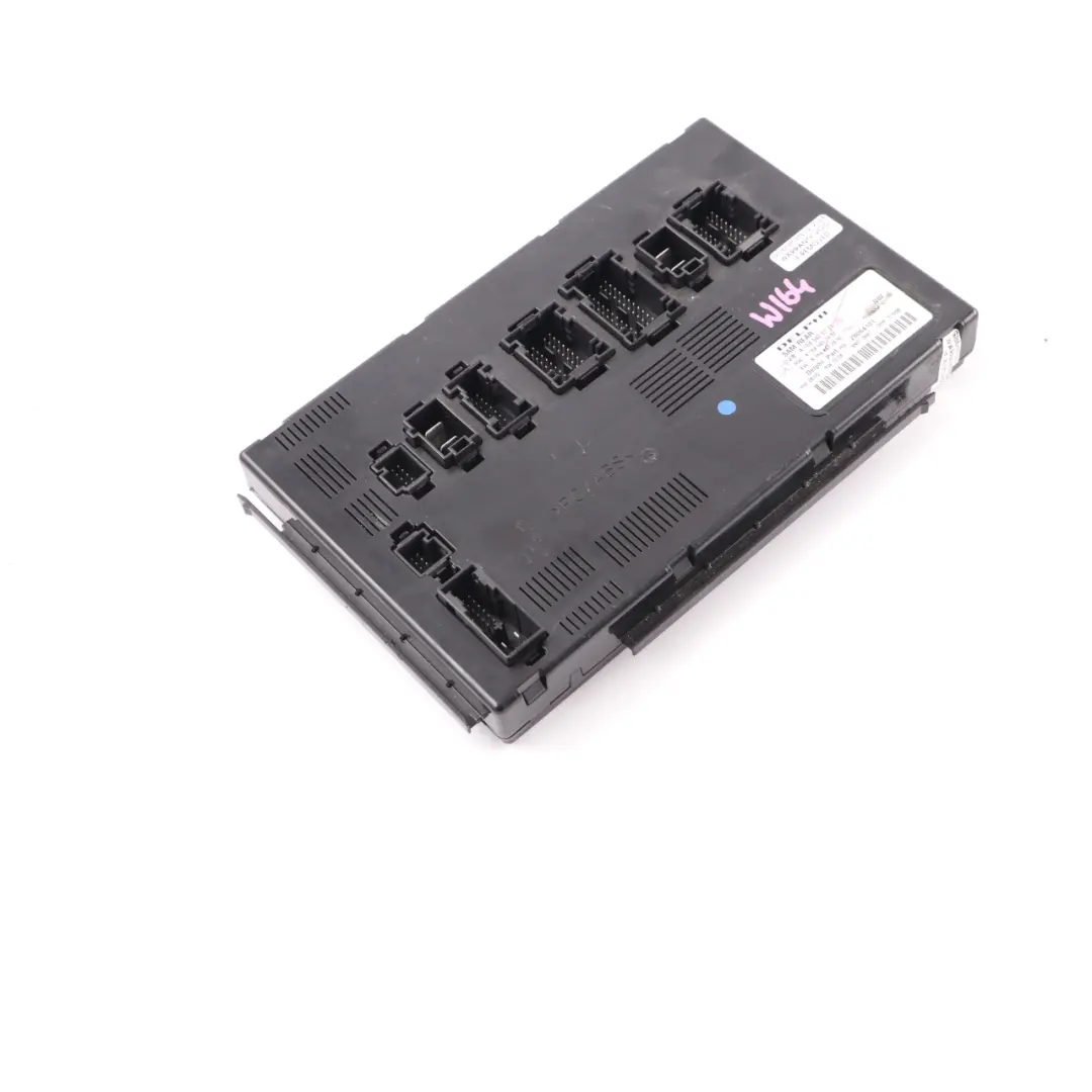 Caja de fusibles unidad control módulo SAM trasero para Mercedes ML W164 con número de pieza A1645400701 Mercedes ML W164 Caja de fusibles unidad control módulo SAM trasero - SKU A1645400701 - Número de pieza A1645400701
