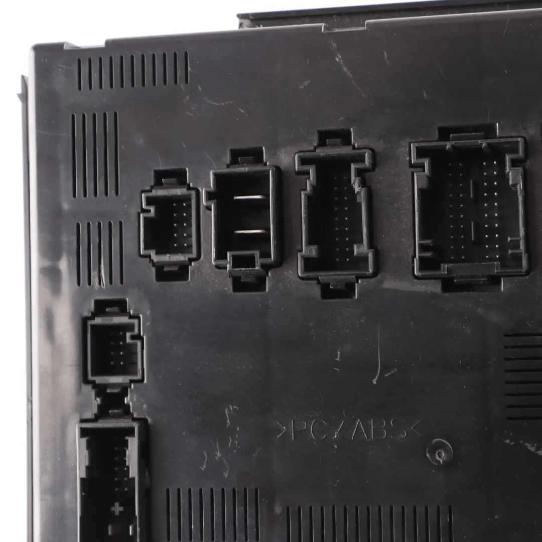 Caja de fusibles unidad control módulo SAM trasero para Mercedes ML W164 con número de pieza A1645400701 Mercedes ML W164 Caja de fusibles unidad control módulo SAM trasero - SKU A1645400701 - Número de pieza A1645400701