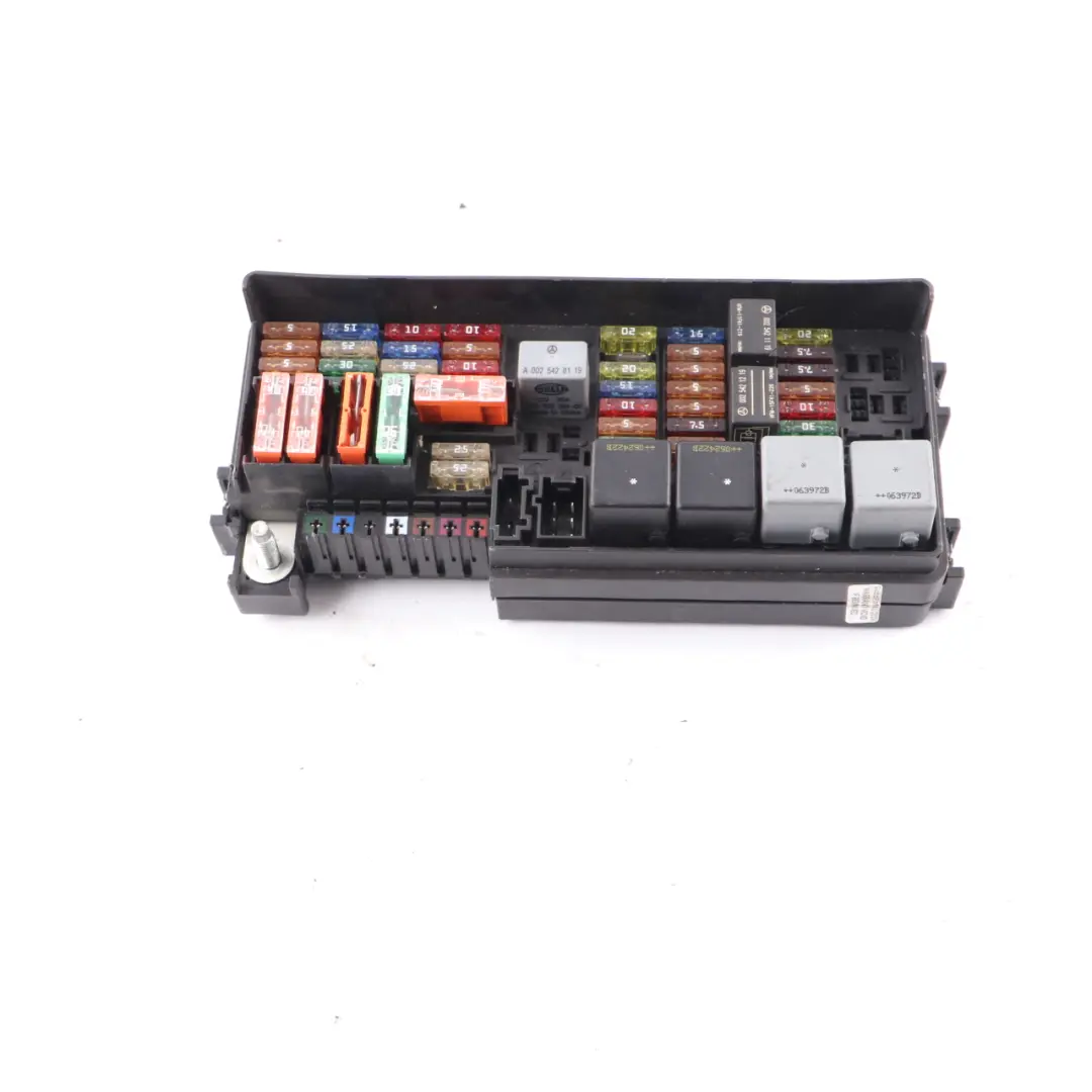 Module Relais Fusibles Unité Boîte Arrière pour Mercedes W164 à propos du numéro de pièce A1645402372 Mercedes W164 Module Relais Fusibles Unité Boîte Arrière - SKU A1645402372 - Numéro de pièce A1645402372