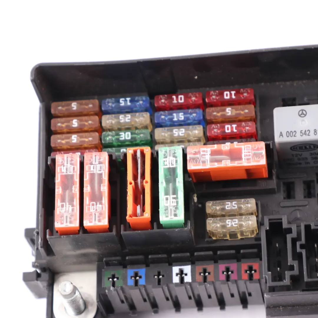 Fusible Relé Módulo Caja Trasera Unidad para Mercedes W164 W251 con número de pieza A1645402372 Mercedes W164 W251 Fusible Relé Módulo Caja Trasera Unidad - SKU A1645402372 - Número de pieza A1645402372