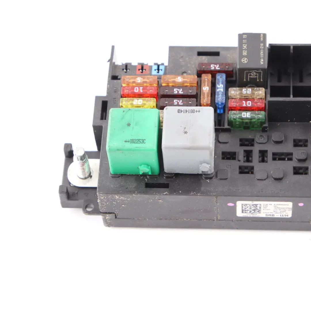 Caja De Fusibles Relé Unidad De Control Módulo para Mercedes ML W164 con número de pieza A1645403272 Mercedes ML W164 Caja De Fusibles Relé Unidad De Control Módulo - SKU A1645403272 - Número de pieza A1645403272