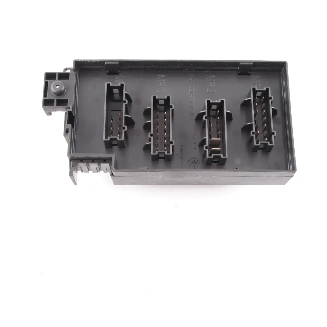 Sicherungs Kasten Relais Steuergerät Modul für Mercedes ML W164 mit Teilenummer A1645403272 Mercedes ML W164 Sicherungs Kasten Relais Steuergerät Modul - SKU A1645403272 - Teilenummer A1645403272