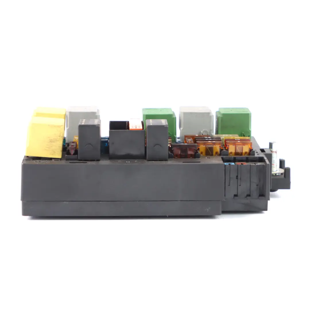 Boîte fusibles Module relais Unité de contrôle pour Mercedes ML W164 W251 à propos du numéro de pièce A1645403572 Mercedes ML W164 W251 Boîte fusibles Module relais Unité de contrôle - SKU A1645403572 - Numéro de pièce A1645403572