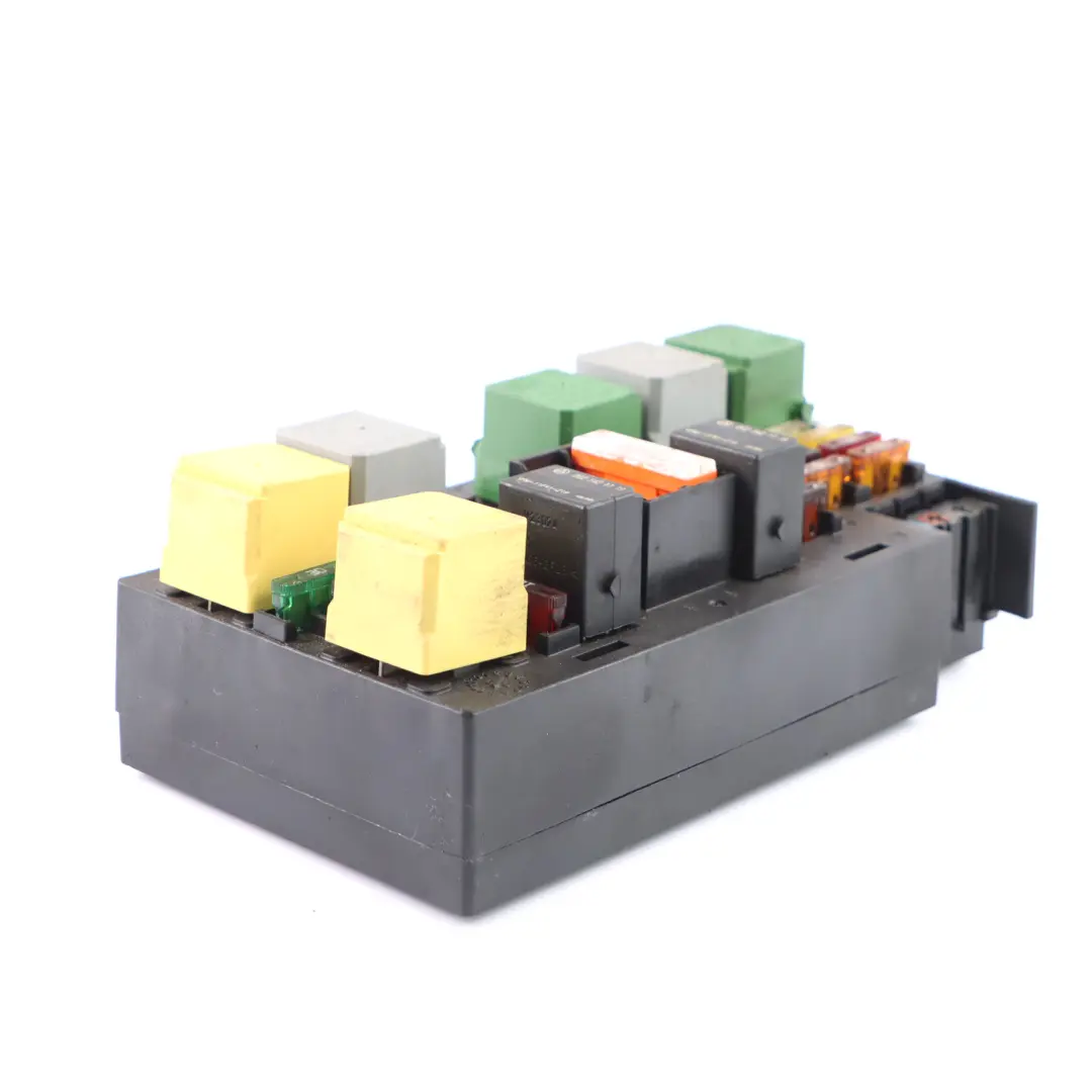 Caja fusibles Módulo de relé Unidad de control para Mercedes ML W164 W251 con número de pieza A1645403572 Mercedes ML W164 W251 Caja fusibles Módulo de relé Unidad de control - SKU A1645403572 - Número de pieza A1645403572