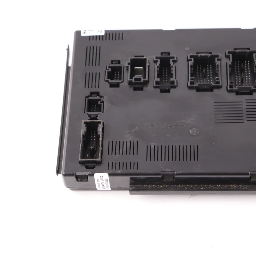 Fuse Box Rear SAM Relay Control Unit Module to Mercedes ML W164 with Part number A1645409062 Mercedes ML W164 Fuse Box Rear SAM Relay Control Unit Module - SKU A1645409062 - Part number A1645409062