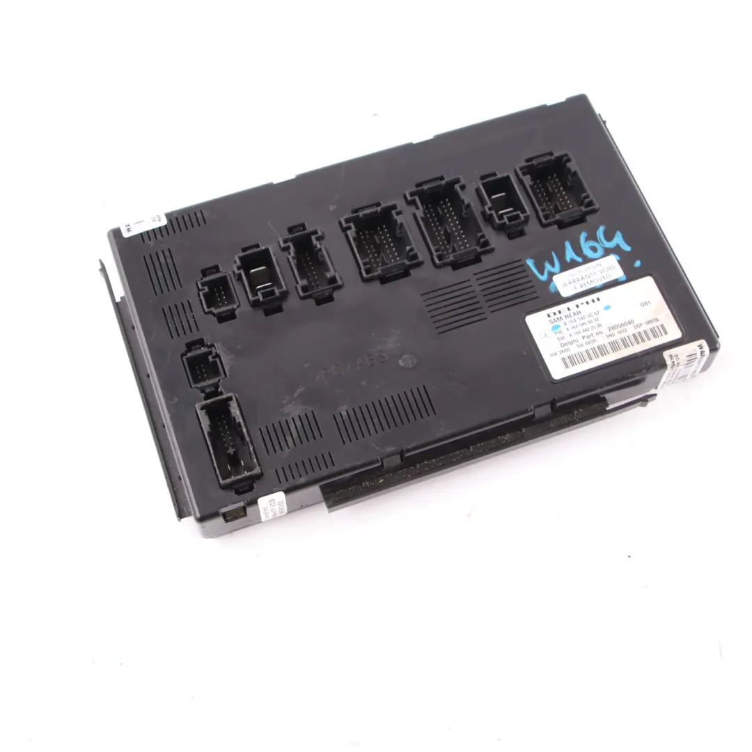 Fuse Box Rear SAM Relay Control Unit Module to Mercedes ML W164 with Part number A1645409062 Mercedes ML W164 Fuse Box Rear SAM Relay Control Unit Module - SKU A1645409062 - Part number A1645409062