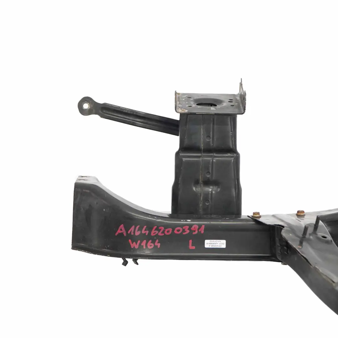 Soporte faro delantero izquierdo Soporte delantero para Mercedes ML W164 con número de pieza A1646200391 Mercedes ML W164 Soporte faro delantero izquierdo Soporte delantero - SKU A1646200391 - Número de pieza A1646200391