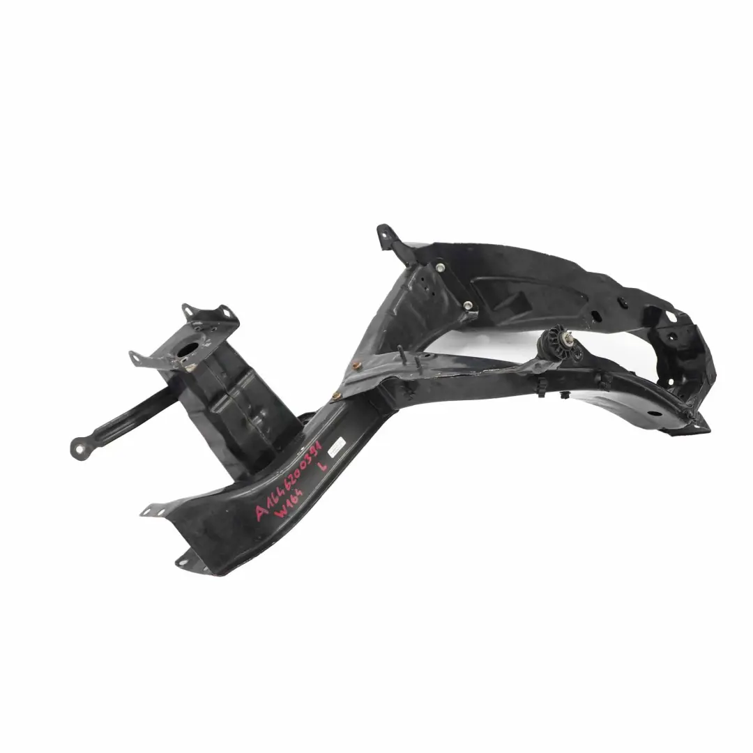 Soporte faro delantero izquierdo Soporte delantero para Mercedes ML W164 con número de pieza A1646200391 Mercedes ML W164 Soporte faro delantero izquierdo Soporte delantero - SKU A1646200391 - Número de pieza A1646200391