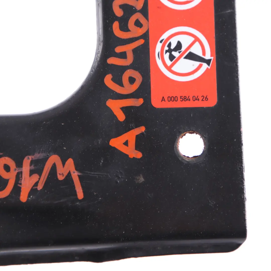 Frente Rigidez Panel de montaje Soporte para Mercedes ML W164 con número de pieza A1646200431 Mercedes ML W164 Frente Rigidez Panel de montaje Soporte - SKU A1646200431 - Número de pieza A1646200431