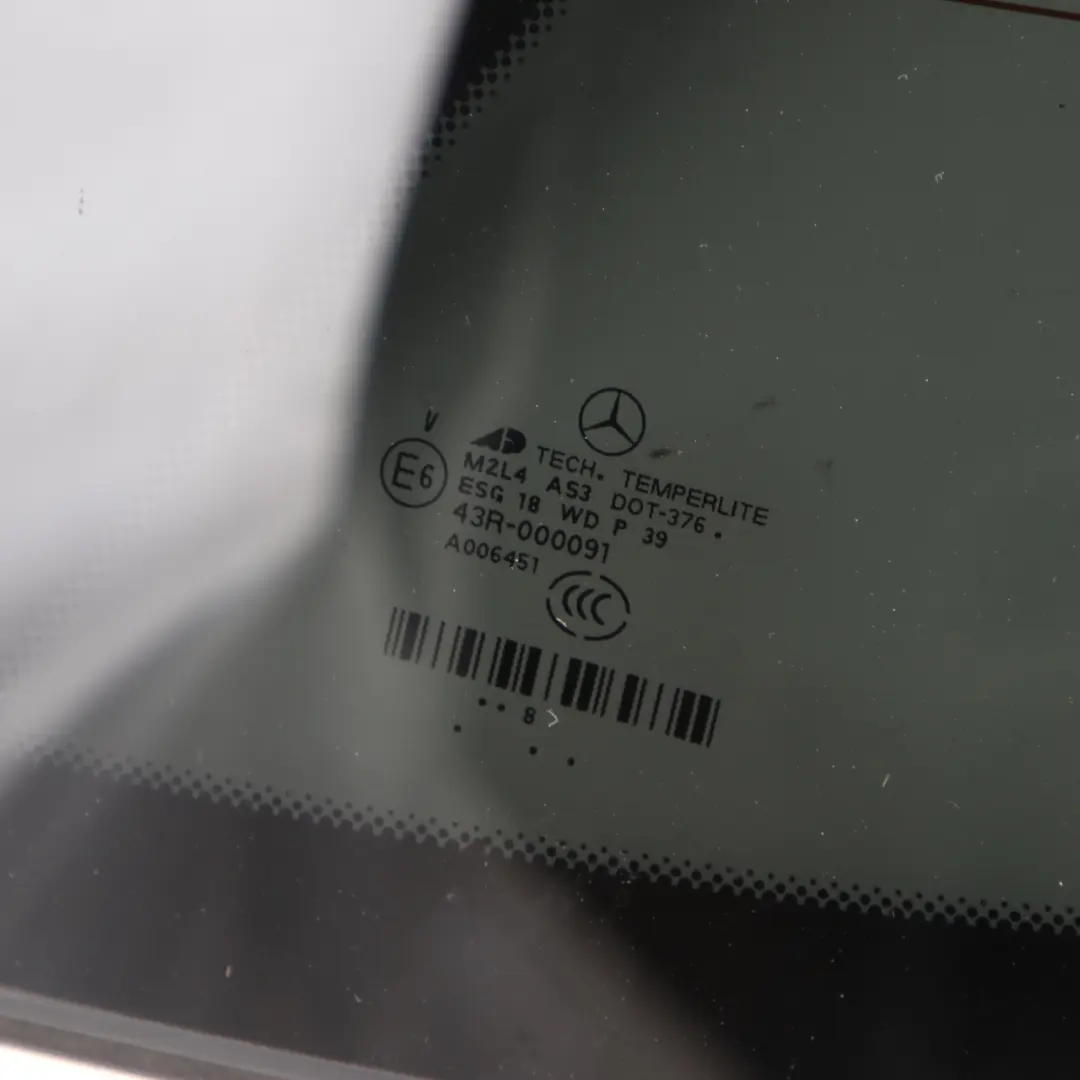 Szyba Karoseryjna Prawy Tył Przyciemniana AS3 do Mercedes W164 o numerze A1646701611 Mercedes W164 Szyba Karoseryjna Prawy Tył Przyciemniana AS3 - SKU A1646701611 - Numer Części A1646701611