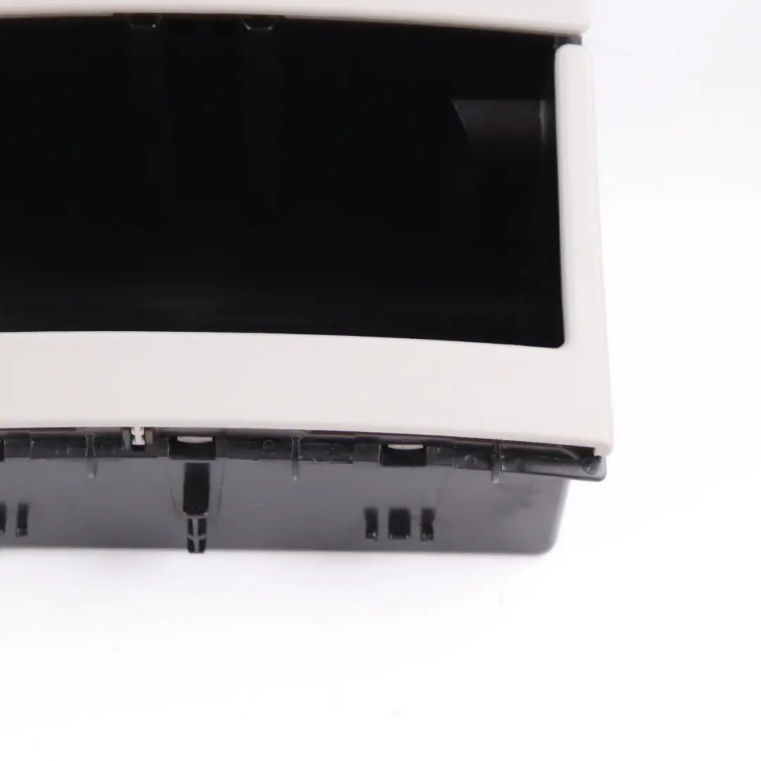 Mercedes ML W164 Console Centrale Cendrier Gris Arrière - SKU A1646800010-1 - Numéro de pièce A1646800010