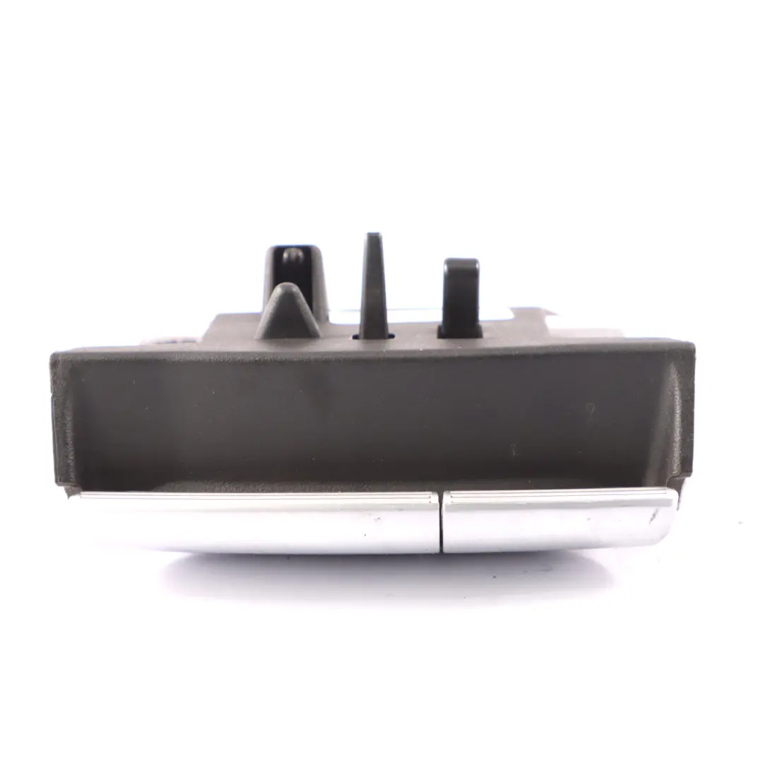 Mercedes ML W164 Console centrale Accoudoir Poignée d'ouverture - SKU A1646800284 - Numéro de pièce A1646800284