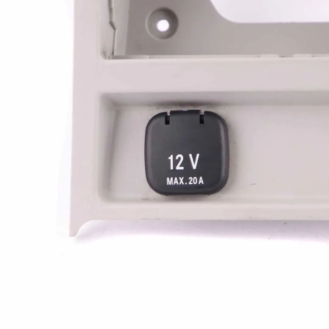 Couvercle de Console Centrale Garniture Allume arrière Gris pour Mercedes ML W164 à propos du numéro de pièce A1646800507 Mercedes ML W164 Couvercle de Console Centrale Garniture Allume arrière Gris - SKU A1646800507 - Numéro de pièce A1646800507