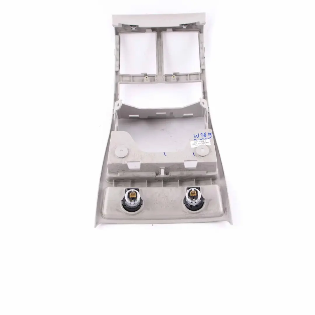 Consola Central Cubierta Embellecedor Trasera Encendedor Gris para Mercedes ML W164 con número de pieza A1646800507 Mercedes ML W164 Consola Central Cubierta Embellecedor Trasera Encendedor Gris - SKU A1646800507 - Número de pieza A1646800507