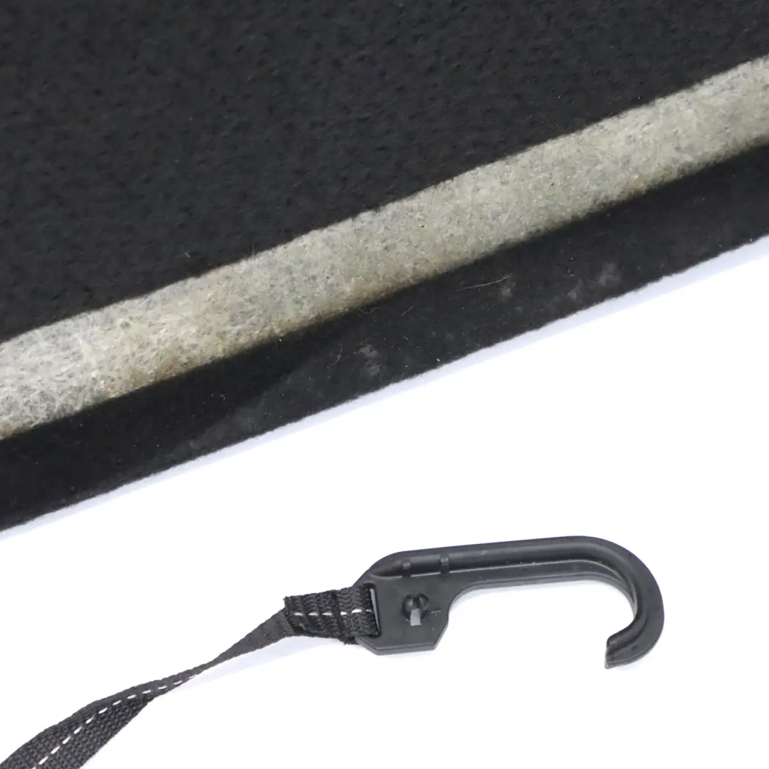 Baule carico pianale carico bagagliaio Tappeto nero per Mercedes GL X164 con numero di parte A1646800802 Mercedes GL X164 Baule carico pianale carico bagagliaio Tappeto nero - SKU A1646800802 - Numero di parte A1646800802