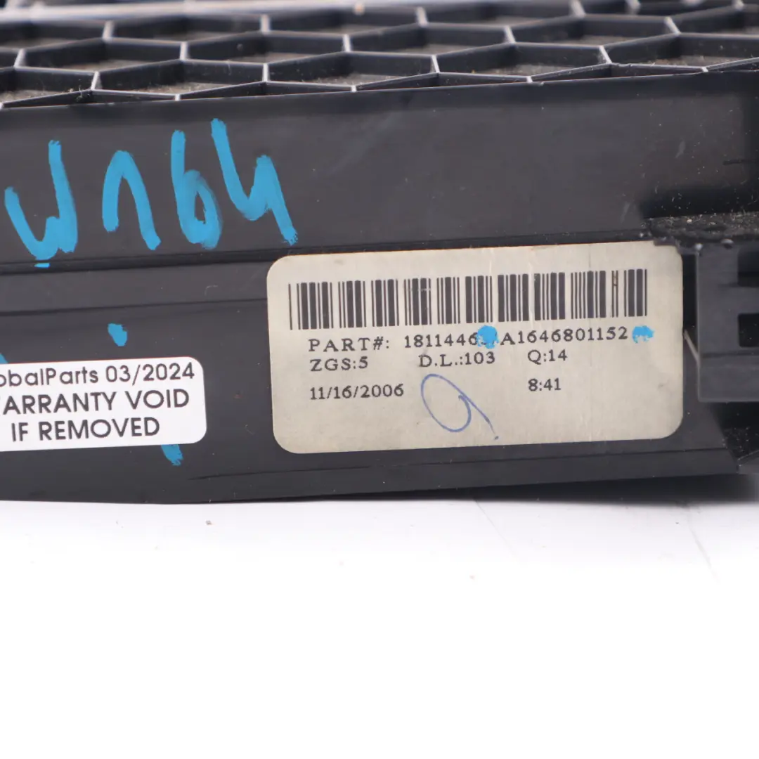 Centre Console Dash Storage Compartment Ashtray Wood to Mercedes W164 with Part number A1646801152 Mercedes W164 Centre Console Dash Storage Compartment Ashtray Wood - SKU A1646801152 - Part number A1646801152