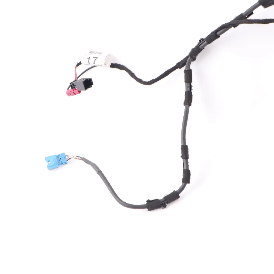 Centre Console Armrest Storage Cover Leather Nappa Grey to Mercedes ML W164 with Part number A1646801219 Mercedes ML W164 Centre Console Armrest Storage Cover Leather Nappa Grey - SKU A1646801219 - Part number A1646801219