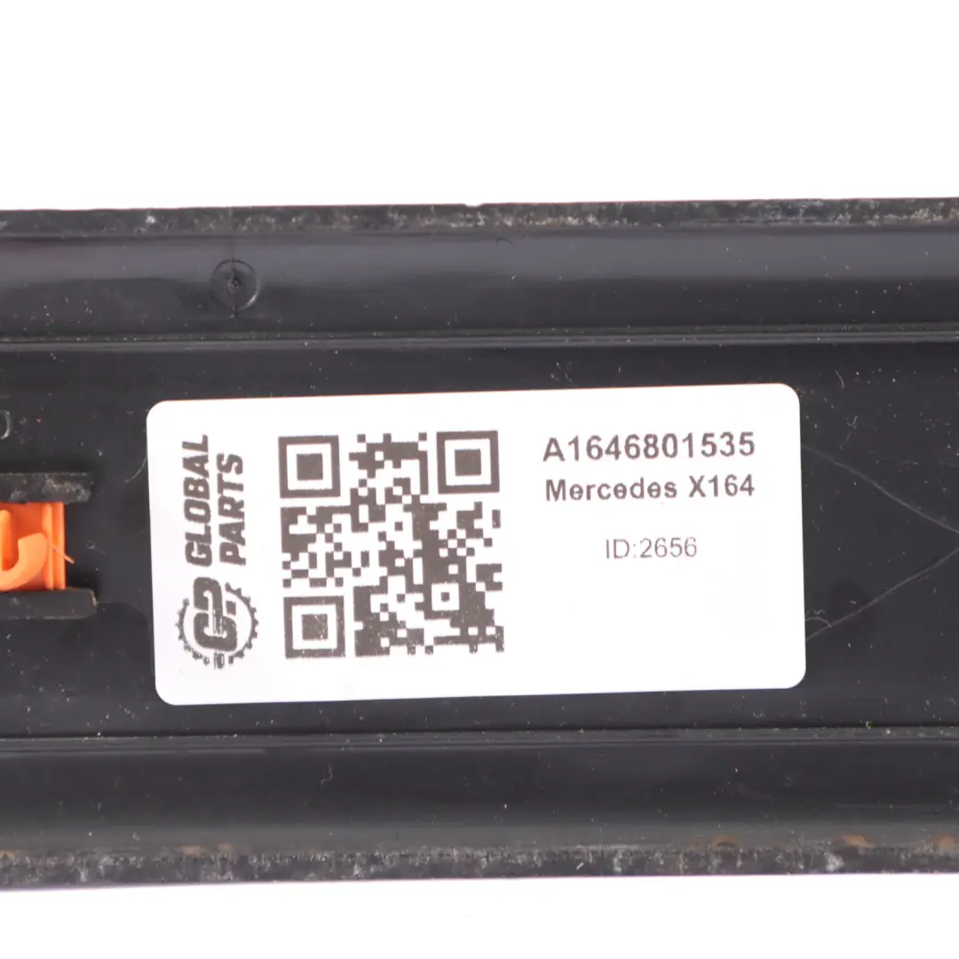 Mercedes W164 Door Sill Step Plate Trim Rear Outside Left N/S - SKU A1646801535 - Part number A1646801535
