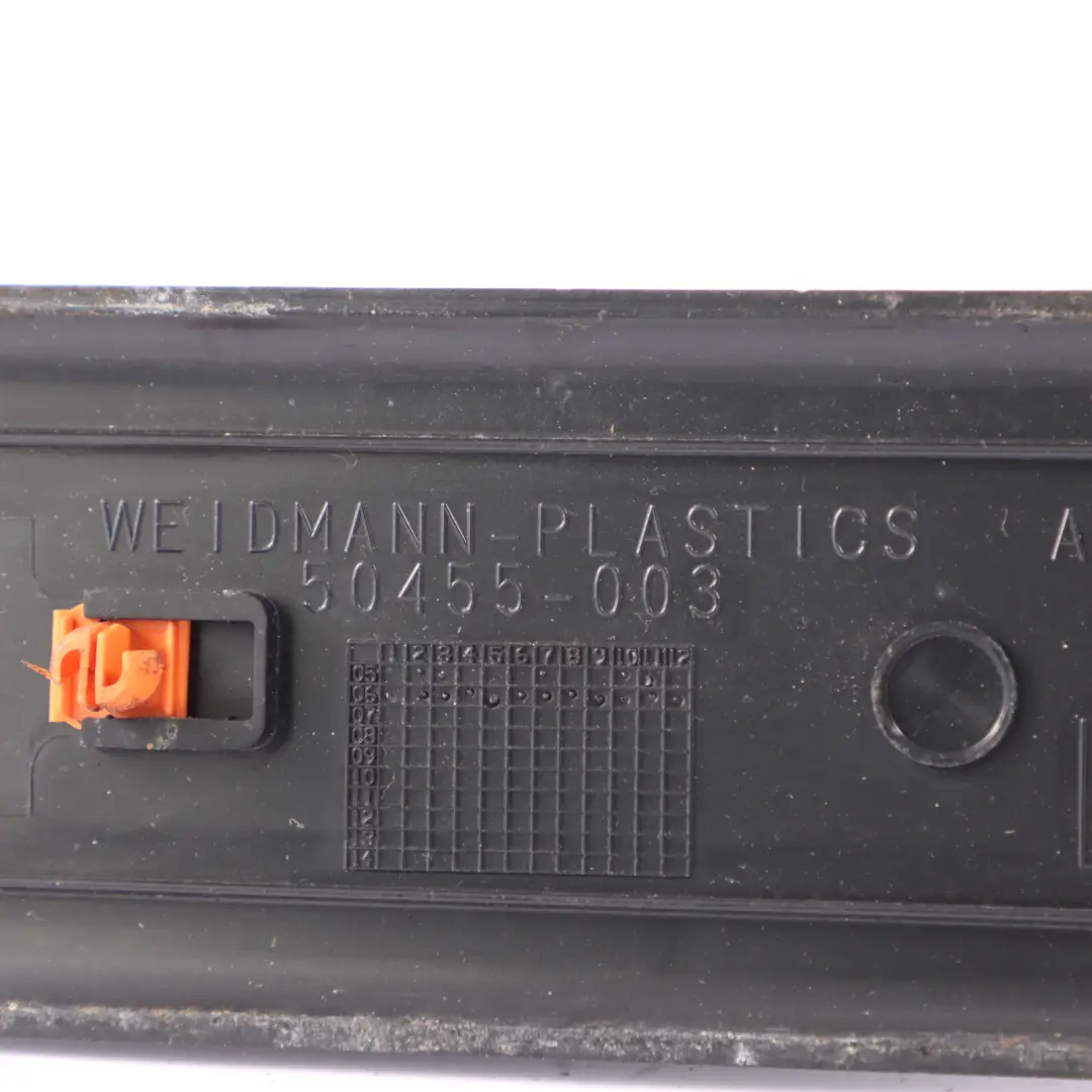 davanzale della porta trim posteriore esterno sinistro per Mercedes W164 con numero di parte A1646801535 Mercedes W164 davanzale della porta trim posteriore esterno sinistro - SKU A1646801535 - Numero di parte A1646801535