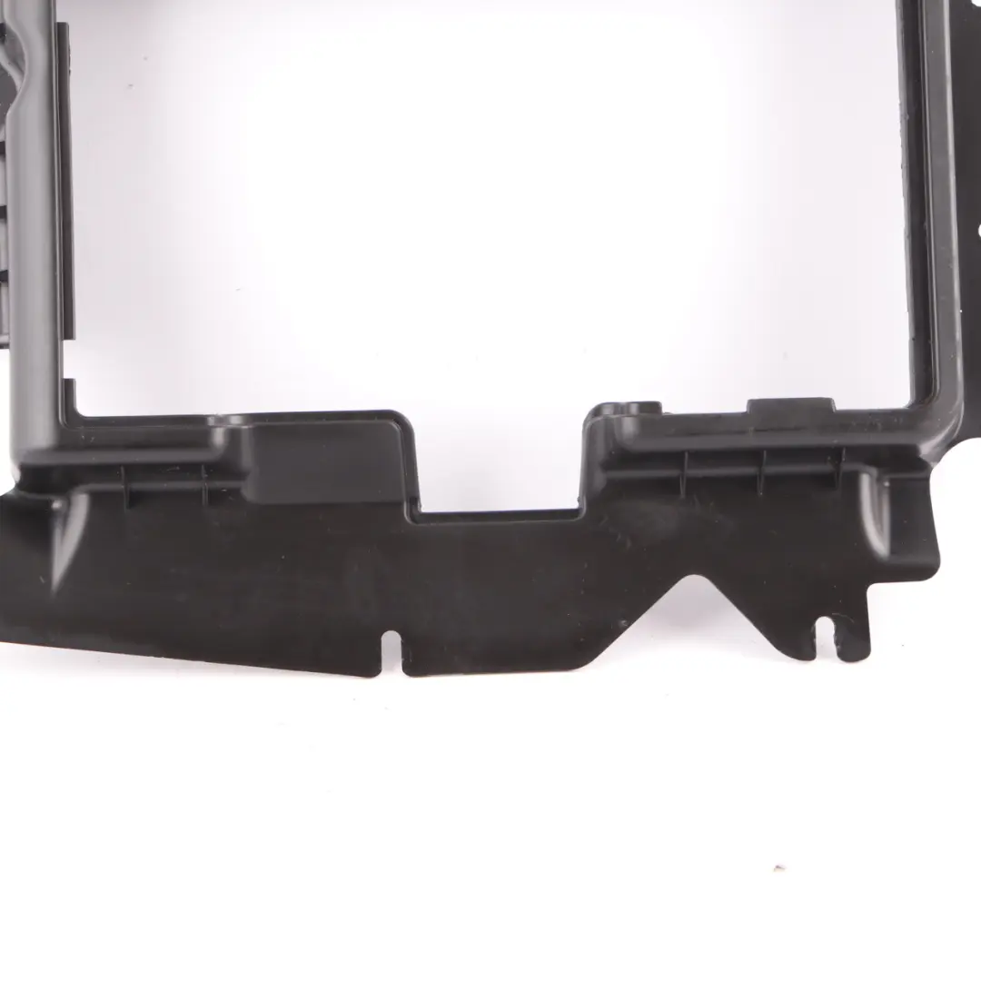 Mercedes ML W164 Sitzplatte Beifahrerseite Unter Sitzverkleidung A1646801018 - SKU A1646802018 - Teilenummer A1646802018