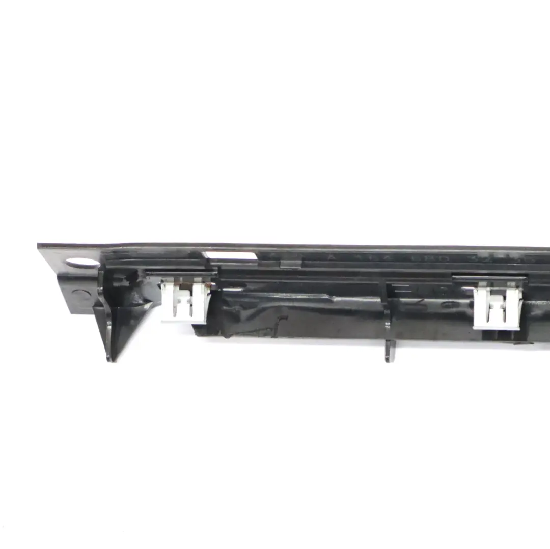 Mercedes X164 Innenverkleidung untere Abdeckung vorne rechts - SKU A1646803235 - Teilenummer A1646803235