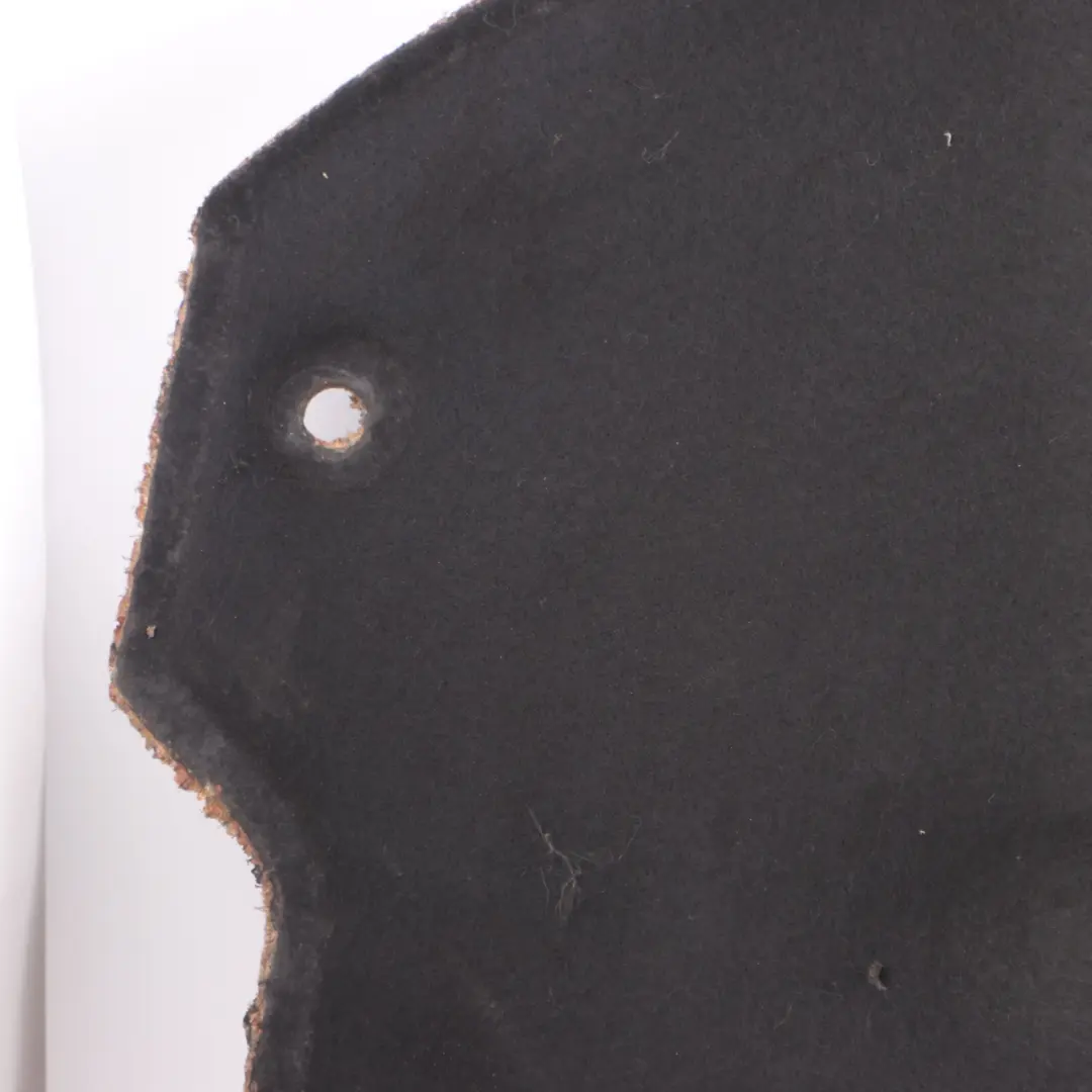 Aislamiento acústico capó motor para Mercedes W164 con número de pieza A1646820126 Mercedes W164 Aislamiento acústico capó motor - SKU A1646820126 - Número de pieza A1646820126