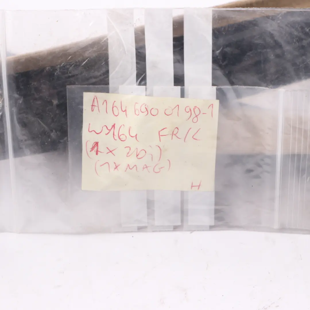 Mercedes W164 Joint Porte Avant Gauche Droite Sans Otage Beige Daim - SKU A1646900198-1 - Numéro de pièce A1646900198