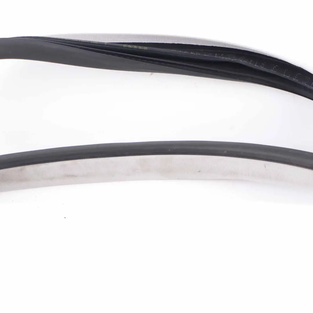Mercedes ML W164 Guarnizione Anteriore Sinistra Destra Gomma Grigio - SKU A1646900198 - Numero di parte A1646900198