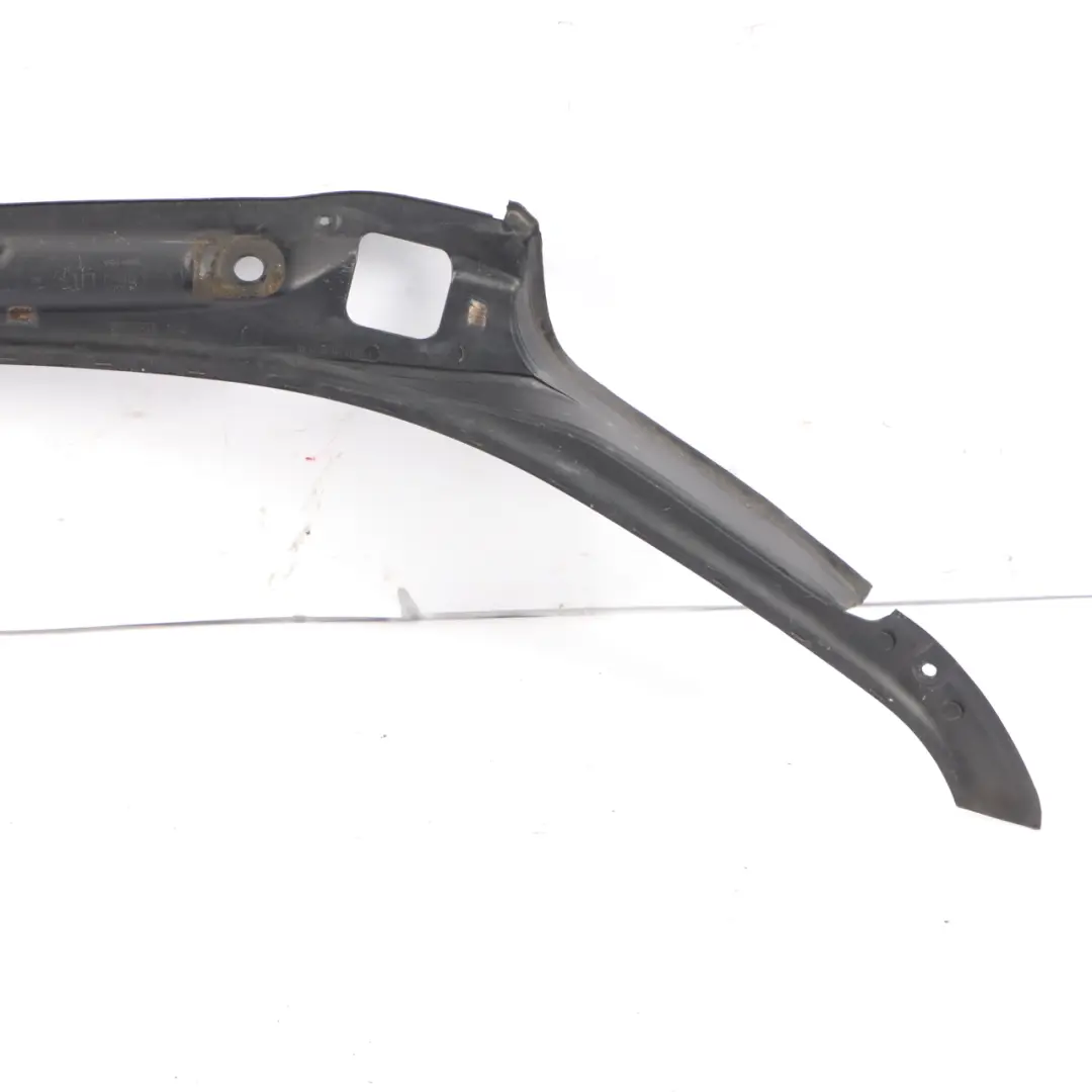 Tapa Mercedes ML W164 Panel D Pilar Trasero Izquierdo Negro para con número de pieza A1646900333 Tapa Mercedes ML W164 Panel D Pilar Trasero Izquierdo Negro - SKU A1646900333 - Número de pieza A1646900333