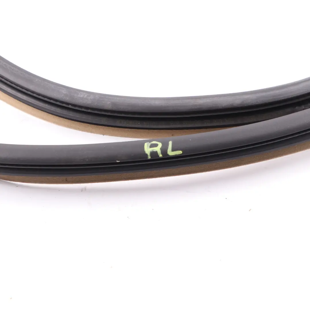 Mercedes W164 Tür Dichtung Hinten Links Rechts Wildleder Beige - SKU A1646900398-1 - Teilenummer A1646900398