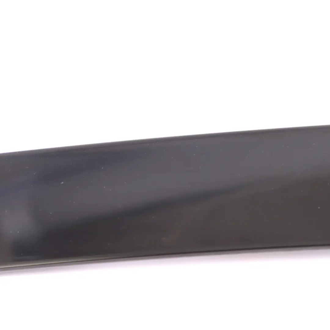 Bandeau Fenêtre Porte Arrière Gauche Moulding pour Mercedes GL X164 à propos du numéro de pièce A1646901187 Mercedes GL X164 Bandeau Fenêtre Porte Arrière Gauche Moulding - SKU A1646901187 - Numéro de pièce A1646901187