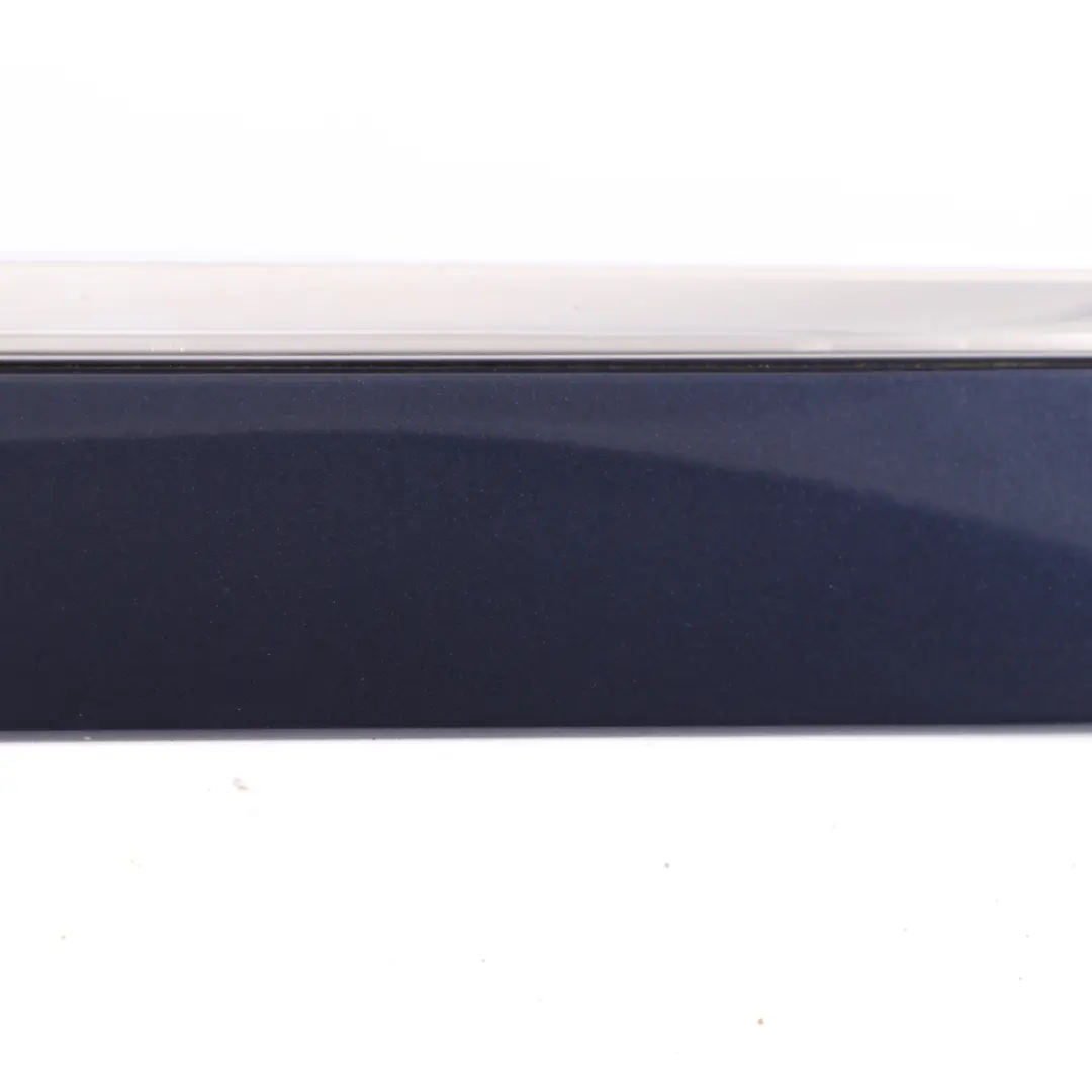 Türverkleidung Hinten Links Leiste Tansanitblau - 359 für Mercedes ML W164 mit Teilenummer A1646905362 Mercedes ML W164 Türverkleidung Hinten Links Leiste Tansanitblau - 359 - SKU A1646905362-TB - Teilenummer A1646905362