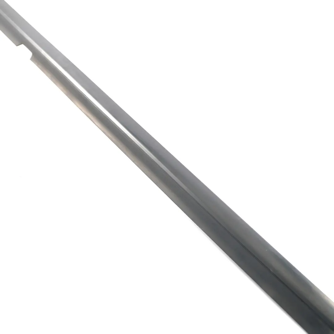 Left Door Window Weathership Moulding to Mercedes ML W164 Rear with Part number A1646905580 Mercedes ML W164 Rear Left Door Window Weathership Moulding - SKU A1646905580 - Part number A1646905580