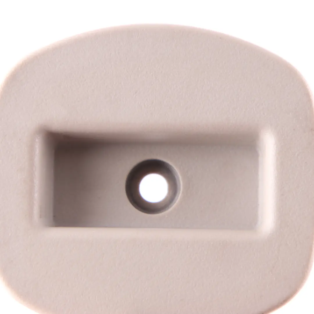 Cache pour store fenêtre arrière droit compartiment pour Mercedes ML W164 à propos du numéro de pièce A1646920228 Mercedes ML W164 Cache pour store fenêtre arrière droit compartiment - SKU A1646920228-1 - Numéro de pièce A1646920228