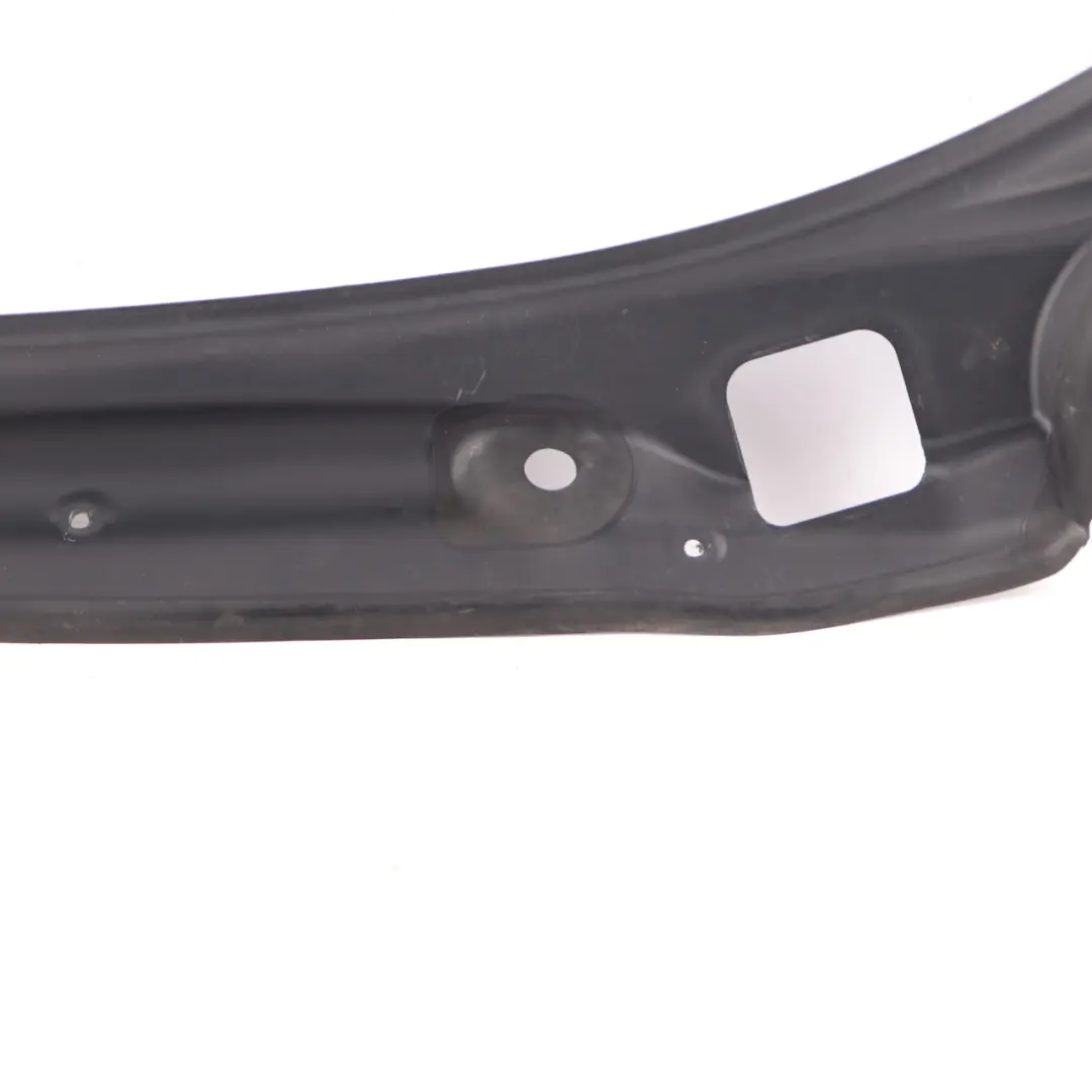 Mercedes W164 Pilar Cubierta Montaje Trasero Izquierdo Panelling - SKU A1646930133 - Número de pieza A1646930133