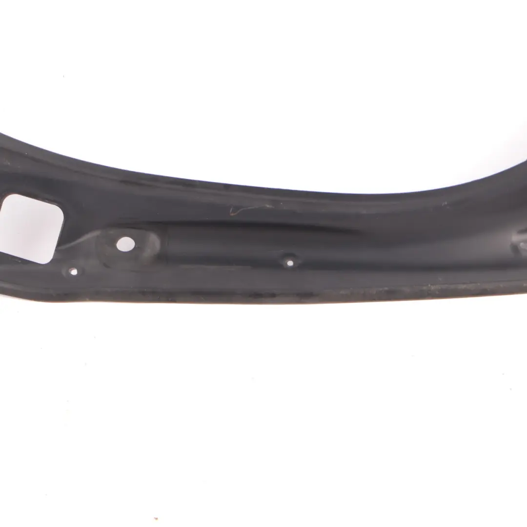 Mercedes W164 Pilar Cubierta Montaje Trasero Derecho Panelling - SKU A1646930233 - Número de pieza A1646930233