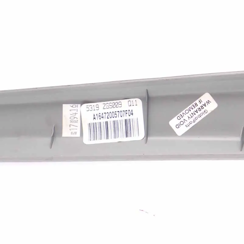 Ventana Gris Delantero Izquierdo para Mercedes ML W164 Marco con número de pieza A1647200570 Mercedes ML W164 Marco Ventana Gris Delantero Izquierdo - SKU A1647200570-1 - Número de pieza A1647200570