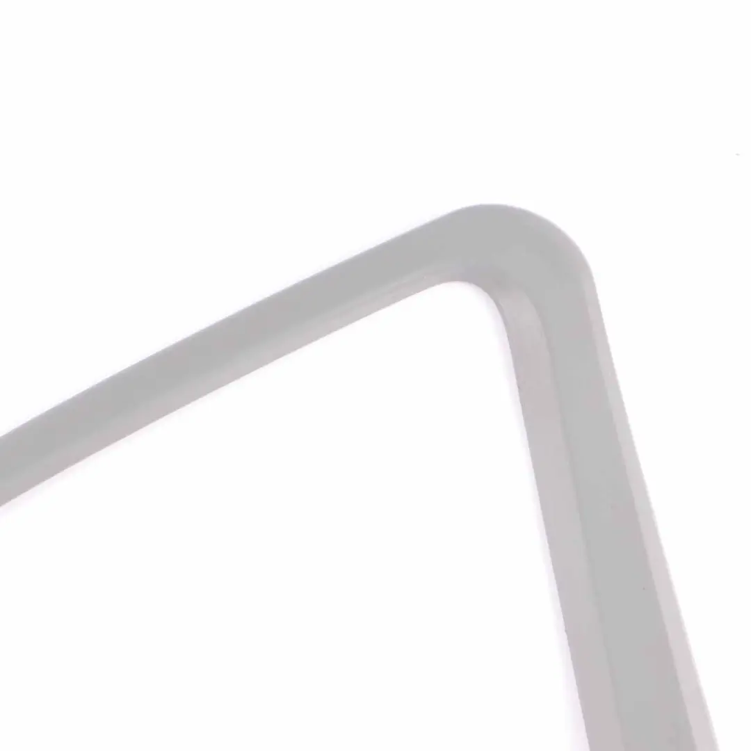 Tür Fenster Rahmen Trim Abdeckung Grau Vorne Rechts für Mercedes ML W164 mit Teilenummer A1647200670 Mercedes ML W164 Tür Fenster Rahmen Trim Abdeckung Grau Vorne Rechts - SKU A1647200670-1 - Teilenummer A1647200670