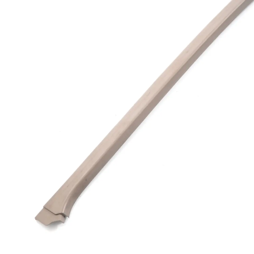 Cadre de Fenêtre Couvrement Marron Avant Droit pour Mercedes ML W164 à propos du numéro de pièce A1647200670 Mercedes ML W164 Cadre de Fenêtre Couvrement Marron Avant Droit - SKU A1647200670-2 - Numéro de pièce A1647200670