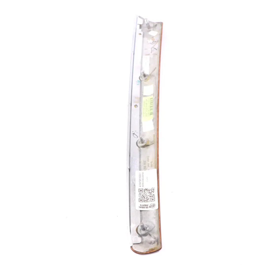 Trim Mercedes W164 Front Door Card Right O/S Strip Burr Walnut Wood to with Part number A1647201622 Trim Mercedes W164 Front Door Card Right O/S Strip Burr Walnut Wood - SKU A1647201622-1 - Part number A1647201622