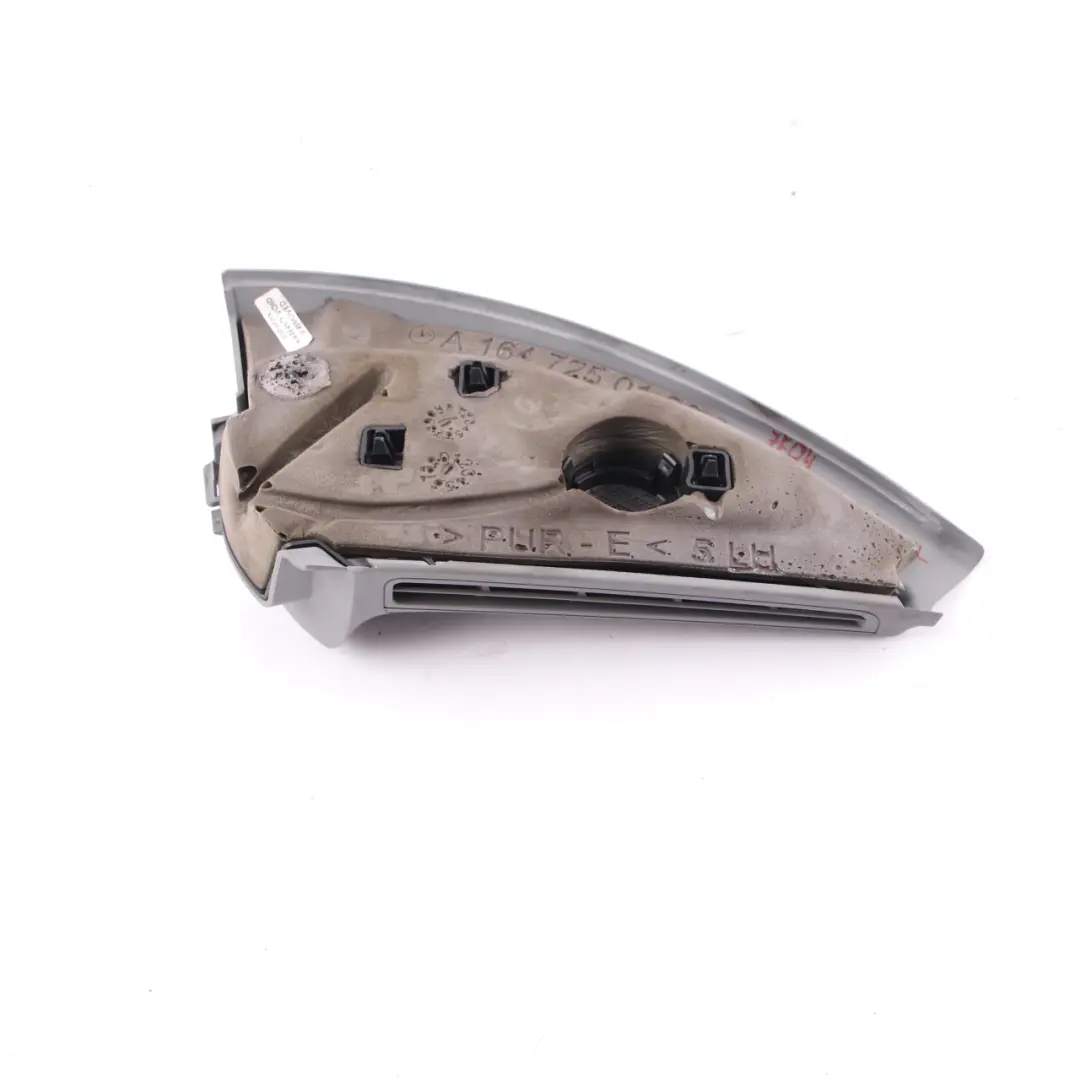 Mercedes W164 Cache Haut-parleur Triangle garniture avant gauche - SKU A1647201770 - Numéro de pièce A1647201770