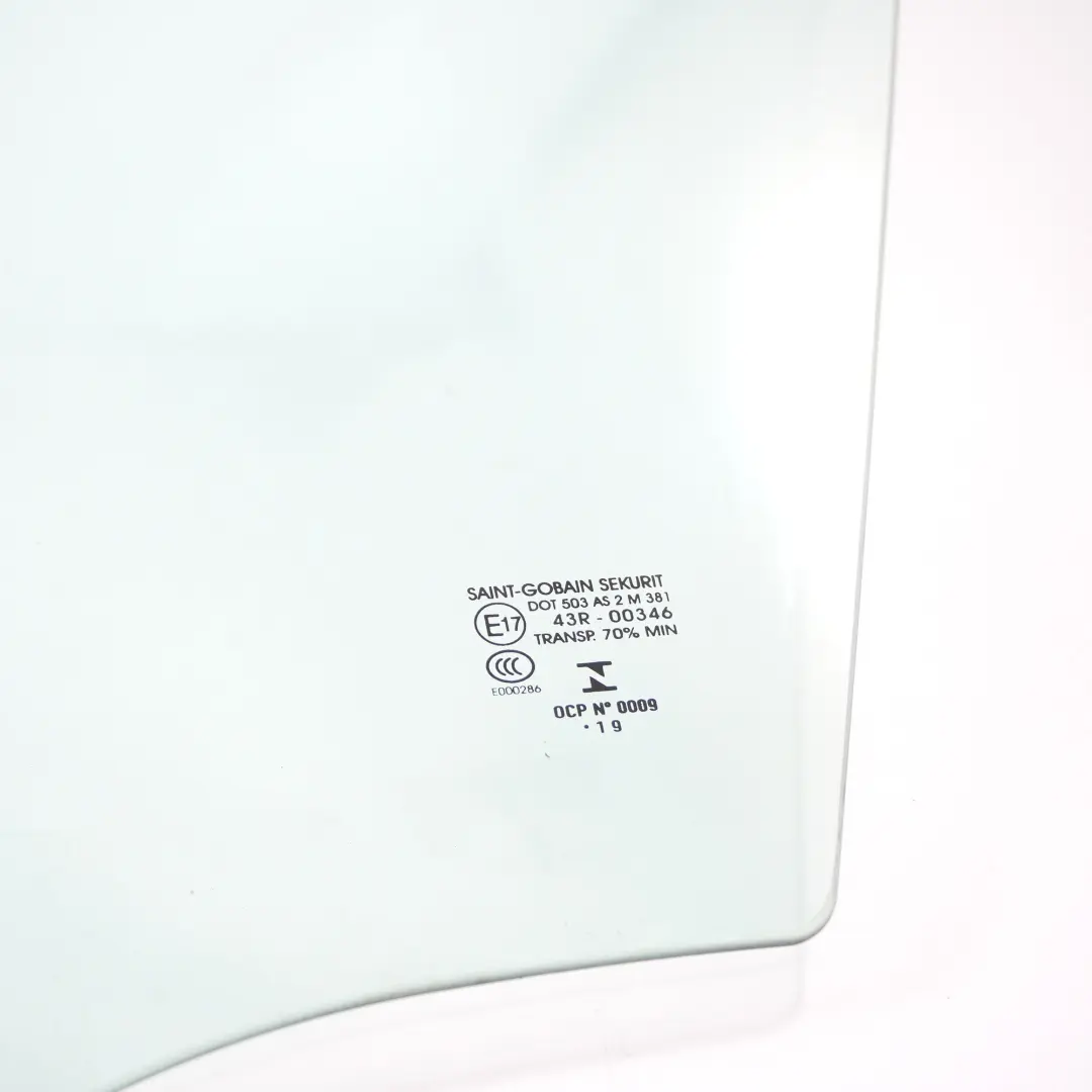 Puerta Delantera Izquierda Cristal Verde AS2 para Mercedes ML W164 X164 con número de pieza A1647250100 Mercedes ML W164 X164 Puerta Delantera Izquierda Cristal Verde AS2 - SKU A1647250100-1 - Número de pieza A1647250100