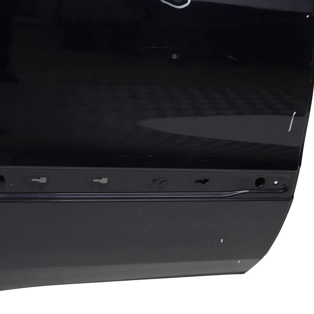 Puerta Trasera Derecha Azul Tanzanita Metalizado - 359 para Mercedes ML W164 con número de pieza A1647300205 Mercedes ML W164 Puerta Trasera Derecha Azul Tanzanita Metalizado - 359 - SKU A1647300205-TB - Número de pieza A1647300205