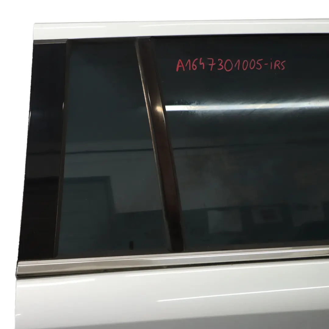 Mercedes ML W164 Tür hinten rechts Iridium Silber Metallic - 775 - SKU A1647301005-IRS - Teilenummer A1647301005