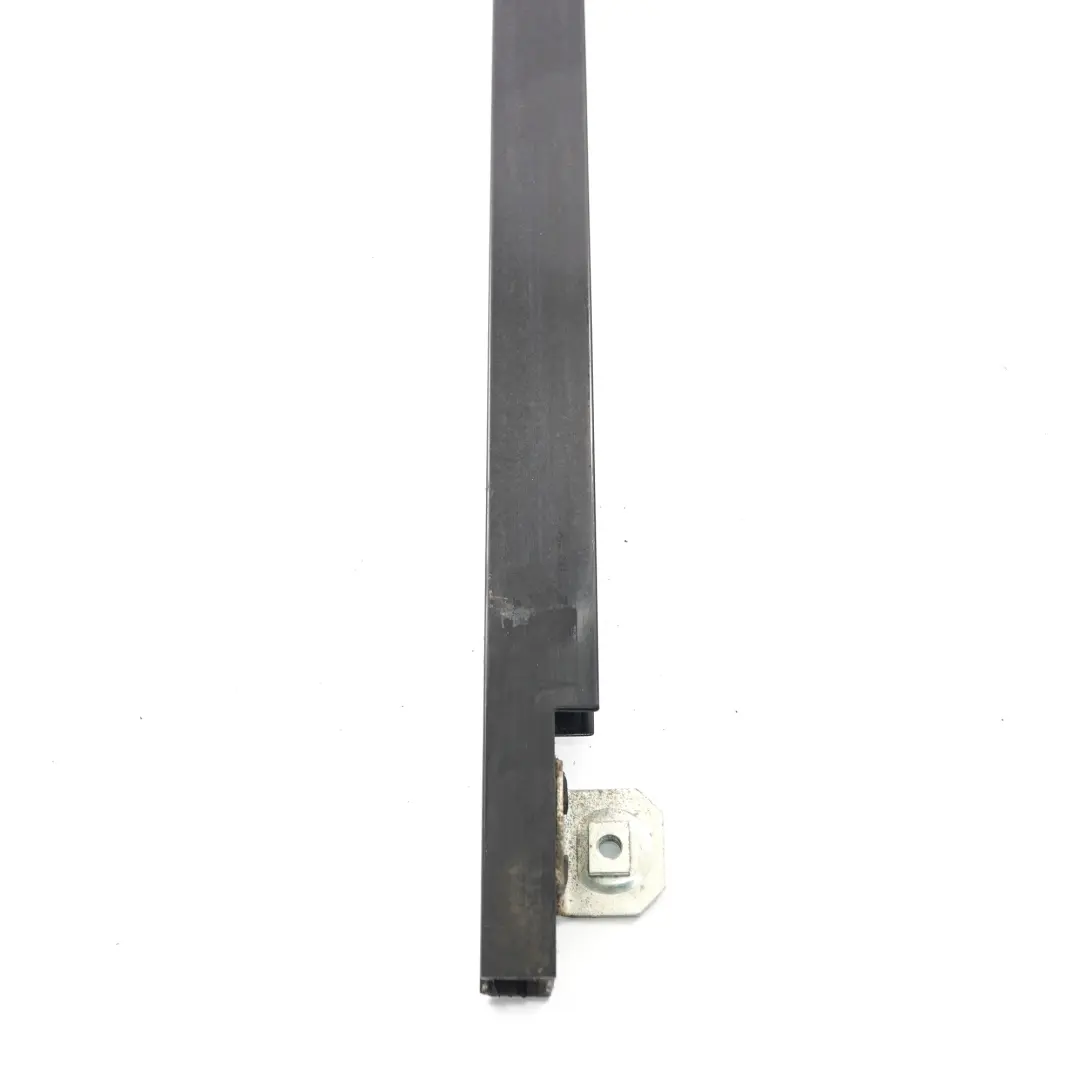 Mercedes W164 Corpo modanatura pannello Trim Bar Linea d'ombra - SKU A1647301319 - Numero di parte A1647301319