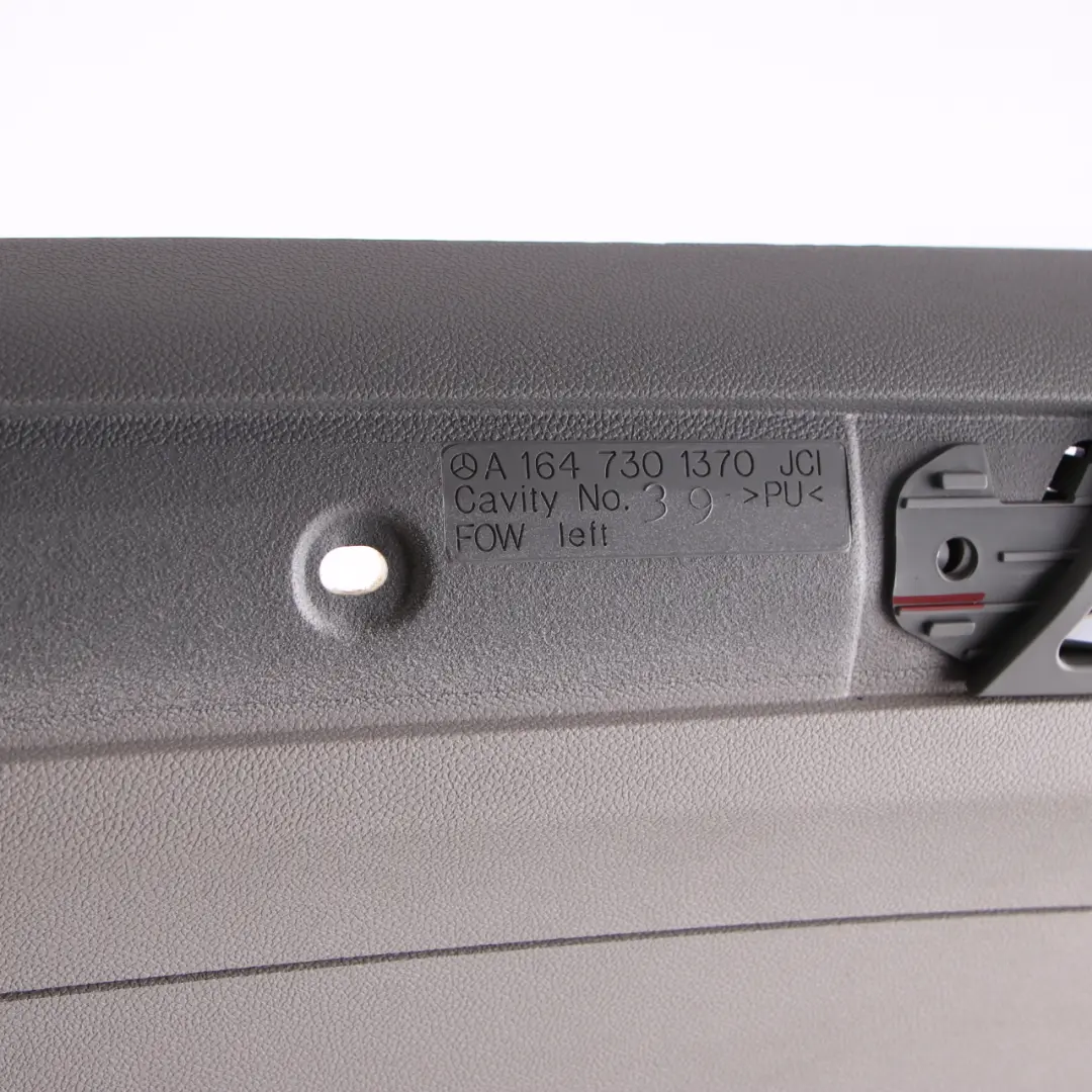 Door Card Rear Left N/S Trim Cover Panelling Alpaca Grey to Mercedes ML W164 with Part number A1647301370 Mercedes ML W164 Door Card Rear Left N/S Trim Cover Panelling Alpaca Grey - SKU A1647301370 - Part number A1647301370