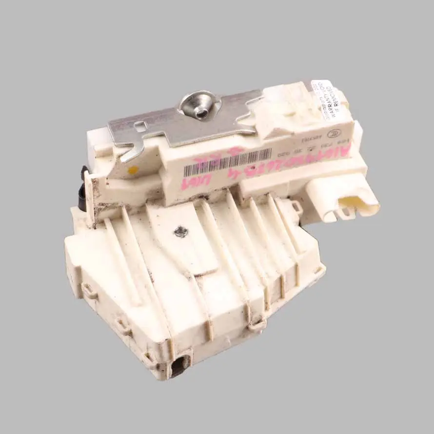 Door Lock Latch Mechanism Actuator Rear Right O/S A1697302235 to Mercedes ML W164 with Part number A1647302635 Mercedes ML W164 Door Lock Latch Mechanism Actuator Rear Right O/S A1697302235 - SKU A1647302635-4 - Part number A1647302635