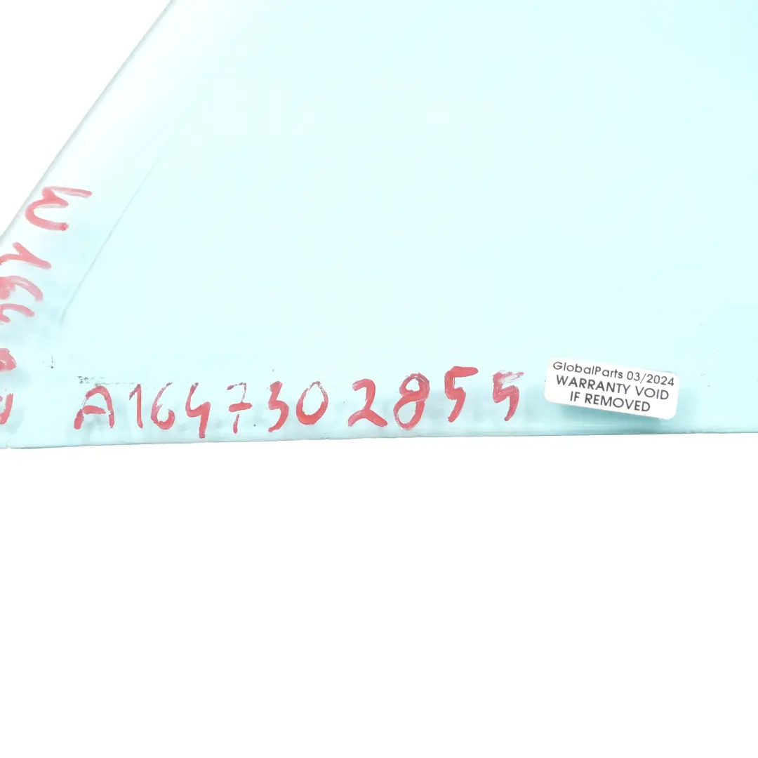 Hinter Tür Fenster Glas Viertel Blau Rechts AS2 für Mercedes W164 mit Teilenummer A1647302855 Mercedes W164 Hinter Tür Fenster Glas Viertel Blau Rechts AS2 - SKU A1647302855 - Teilenummer A1647302855